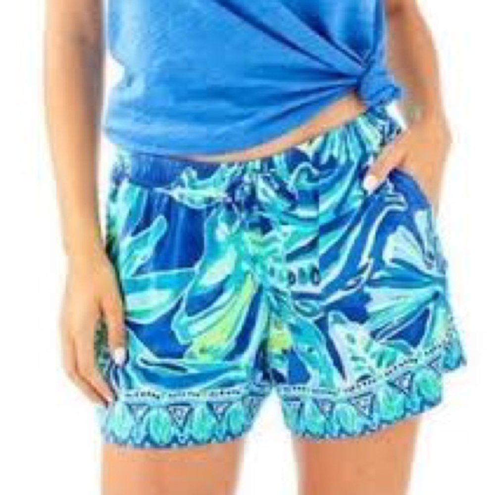 Lilly Pulitzer Katia Shorts in Palm Passage